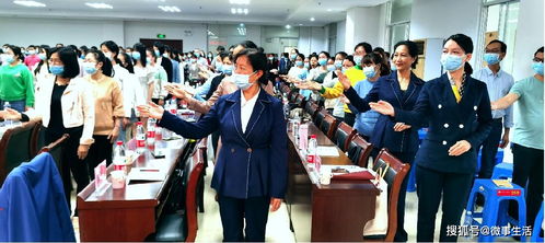 礼润医心，沟通筑桥——防城区人民医院服务礼仪与医患沟通专题讲座纪实